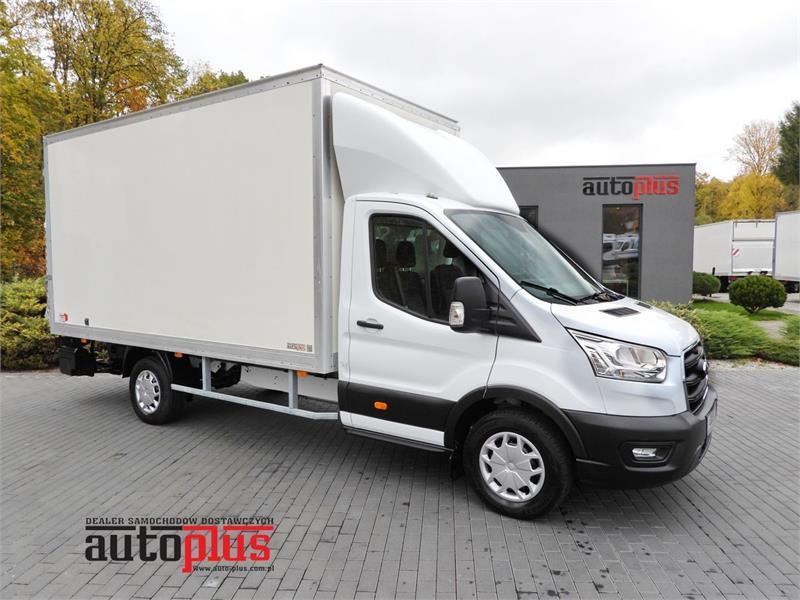 Fourgon utilitaire Ford TRANSIT BOX 8 PALLETS CRUISE CONTROL — occasion 2020