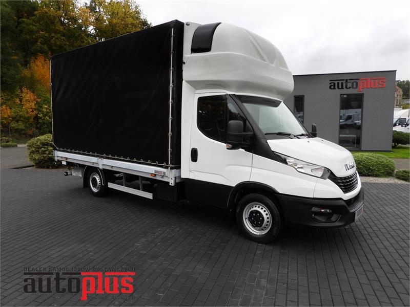 Iveco DAILY 35S18 TARPAULIN LIFT 8 PALLETS WEBASTO