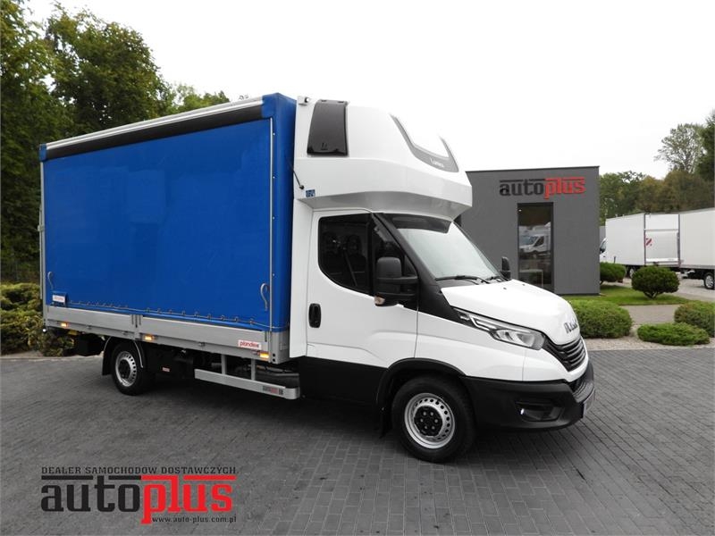 Iveco DAILY 35S18 TARPAULIN LIFT 8 PALLETS WEBASTO
