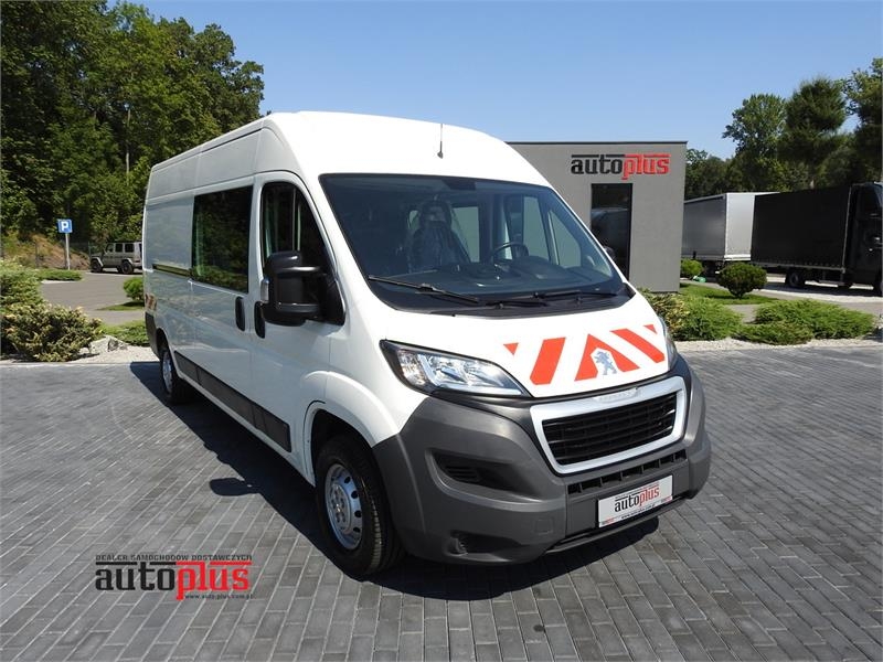 Peugeot BOXER BOX DELIVERY VAN 7 SEATS 110HP