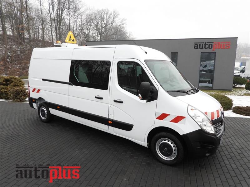 Renault MASTER BOX DELIVERY VAN 7 SEATS CRUISE CONTROL