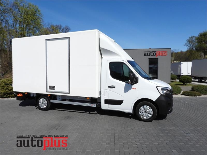 Renault MASTER BOX LIFT 8 PALLETS CRUISE CONTROL LED