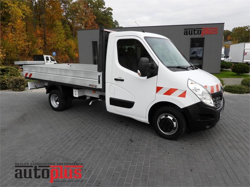 Renault MASTER STAKE BODY CRUISE CONTROL NAVIGATION TWIN