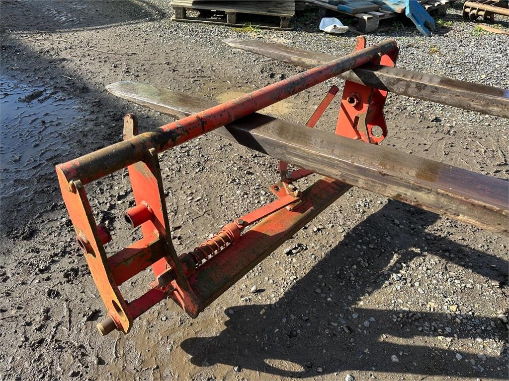 Massey Ferguson Loader headstock