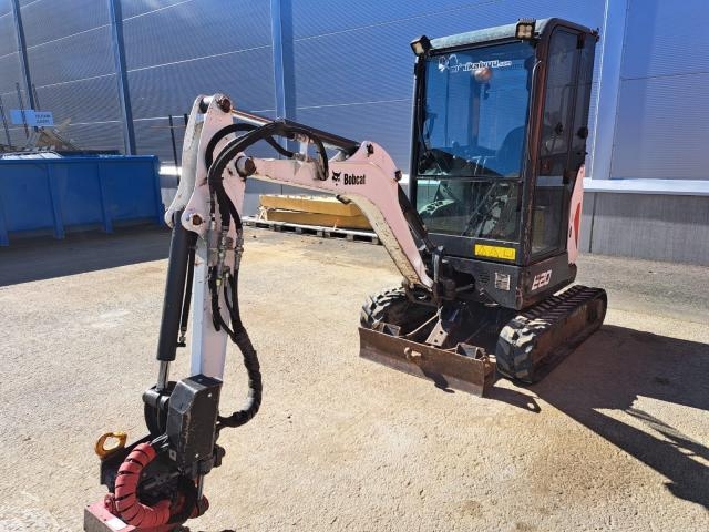Bobcat E20
