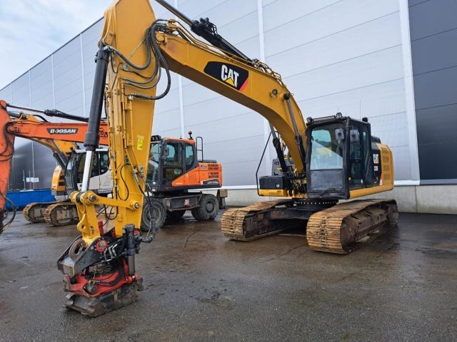CAT 320EL