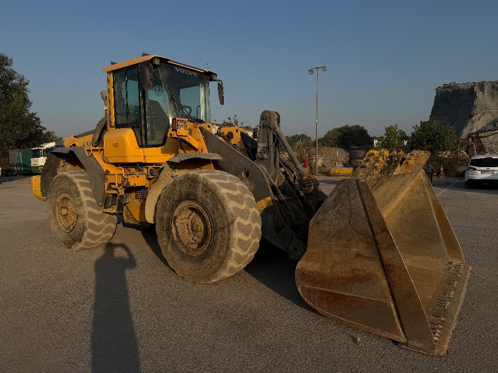 Volvo L 120 F
