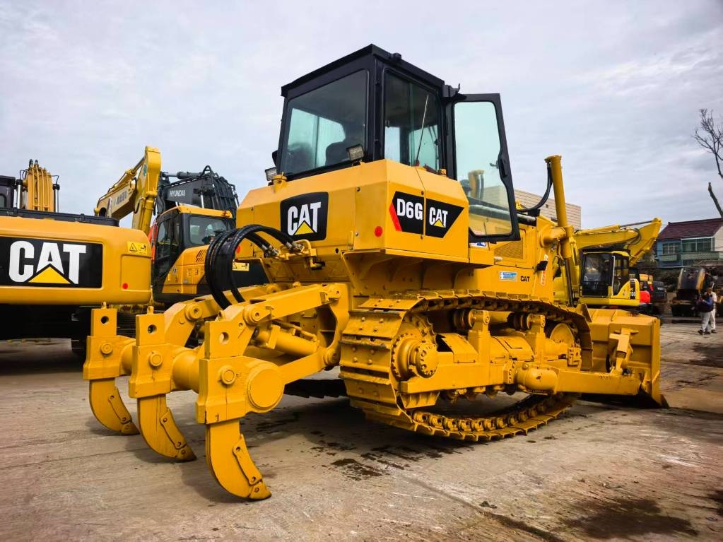 CAT D 6 G