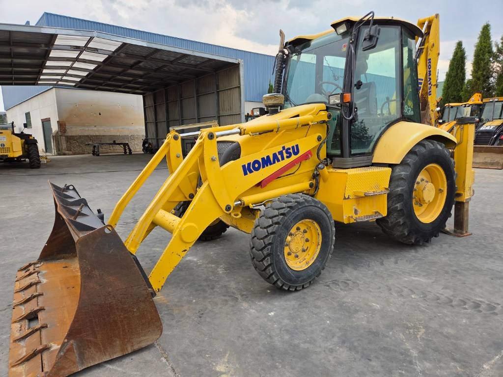 Komatsu WB 93 R-2