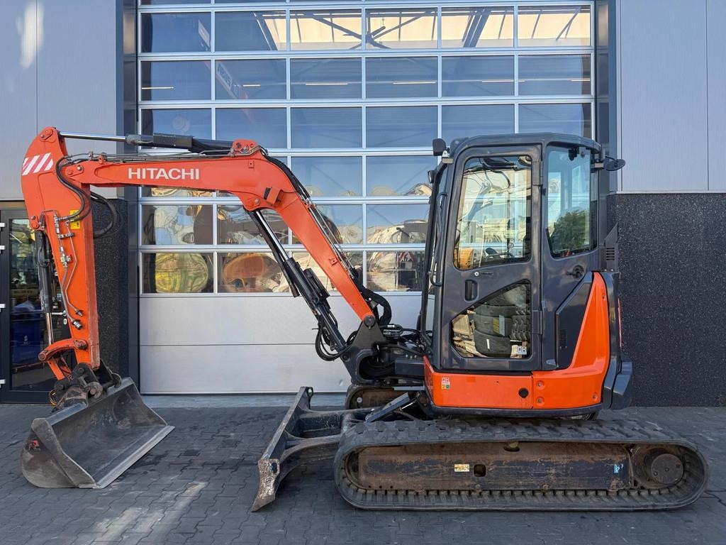 Hitachi ZX55U-5A | A/C