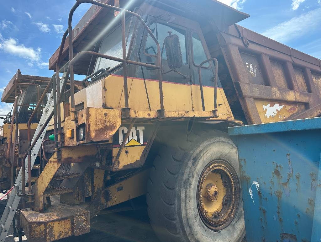 CAT 775 E