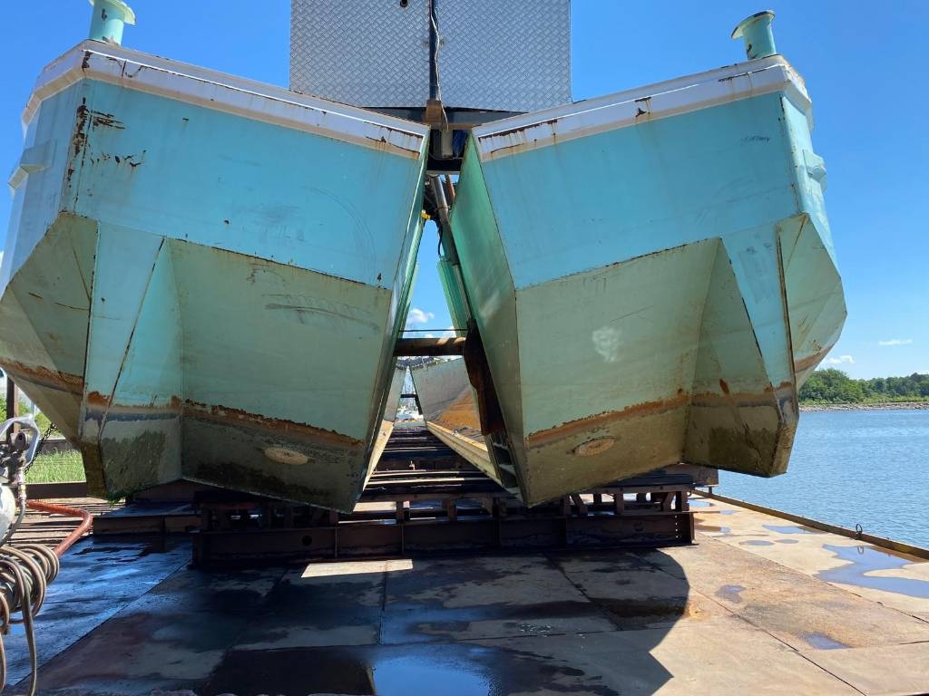 Used Slip Hopper barges 60-200m3