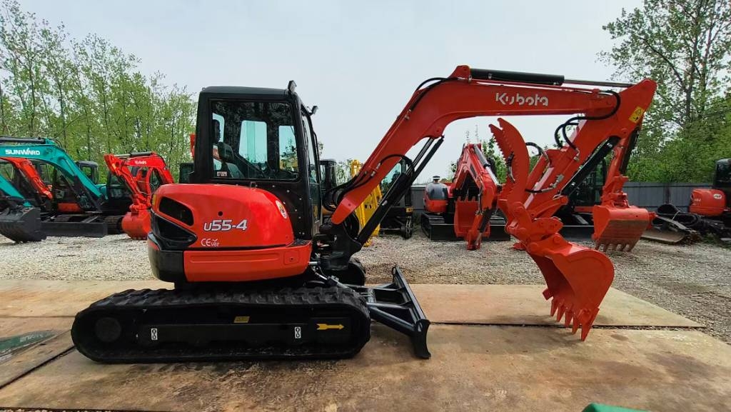 Kubota U 55-4
