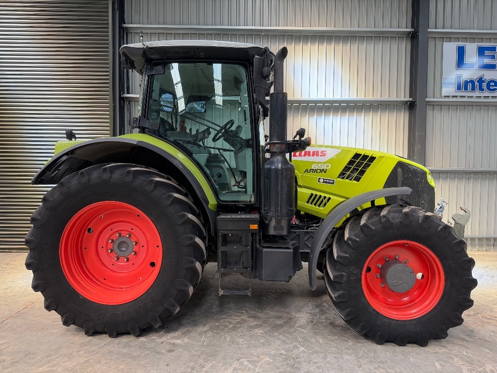 CLAAS Arion 650
