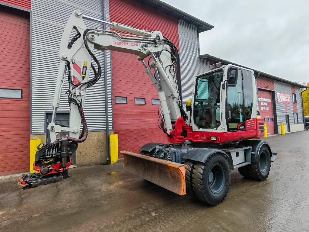 تاكيوتشي تي بي 295 وات kuva 2