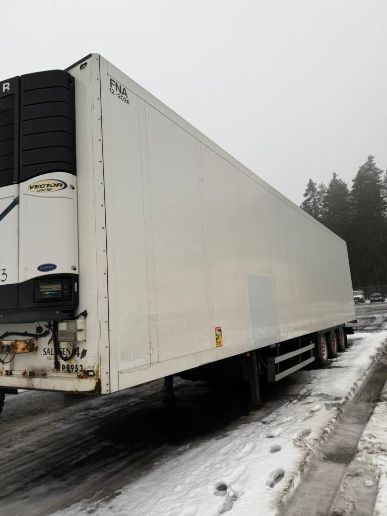Schmitz Kylmävaunu, carrier vector 1800 mt kone