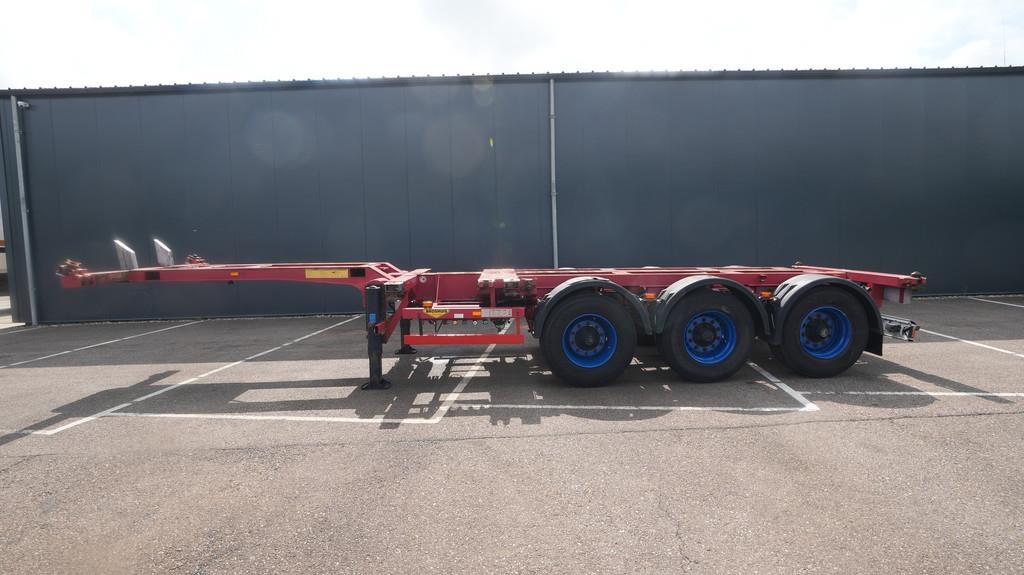 Broshuis 3 AXLE MULTI CONTAINER CHASSIS