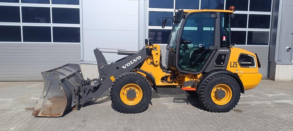 Volvo JL25H Electric