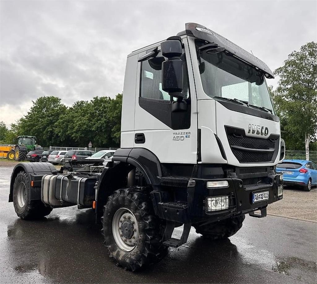 Iveco Trakker 450 LoF