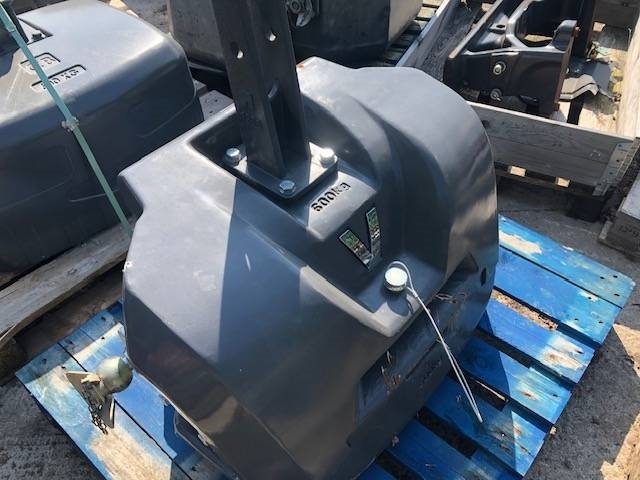 Valtra 1200KG WEIGHT BLOCK — occasion 2023