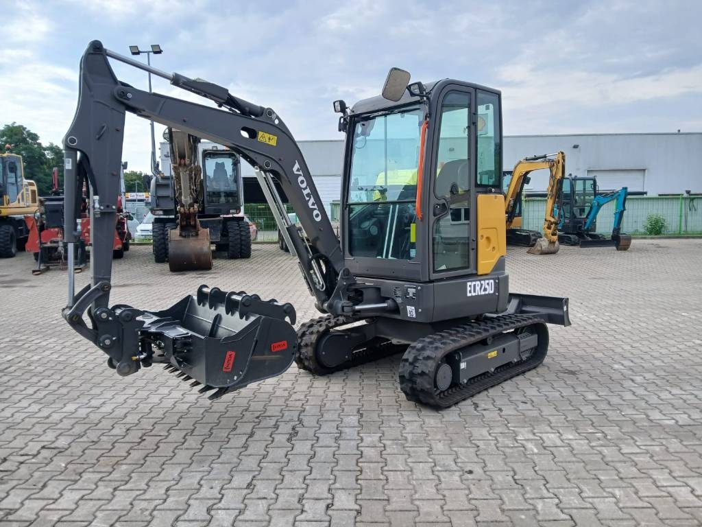 Volvo ECR 25 D