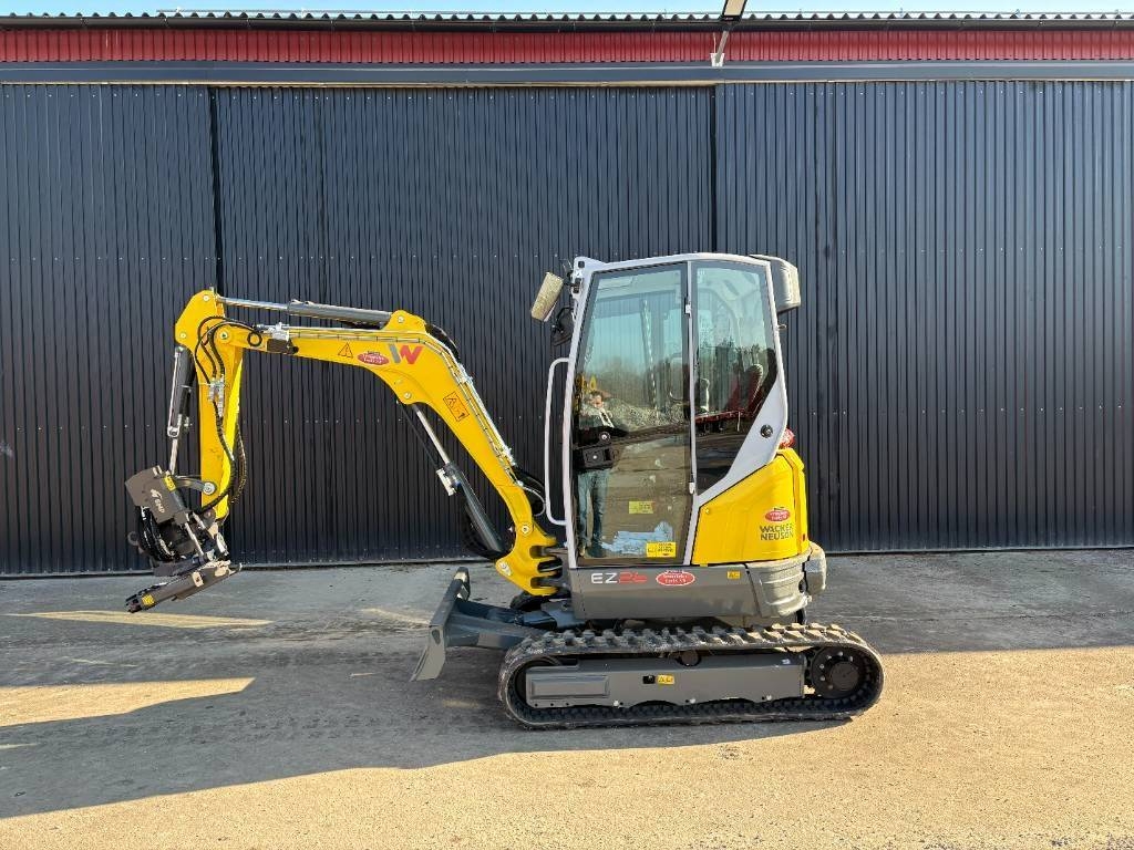 Wacker Neuson EZ 26 / ST4 / SVAB L8 / AC / Grip / S40