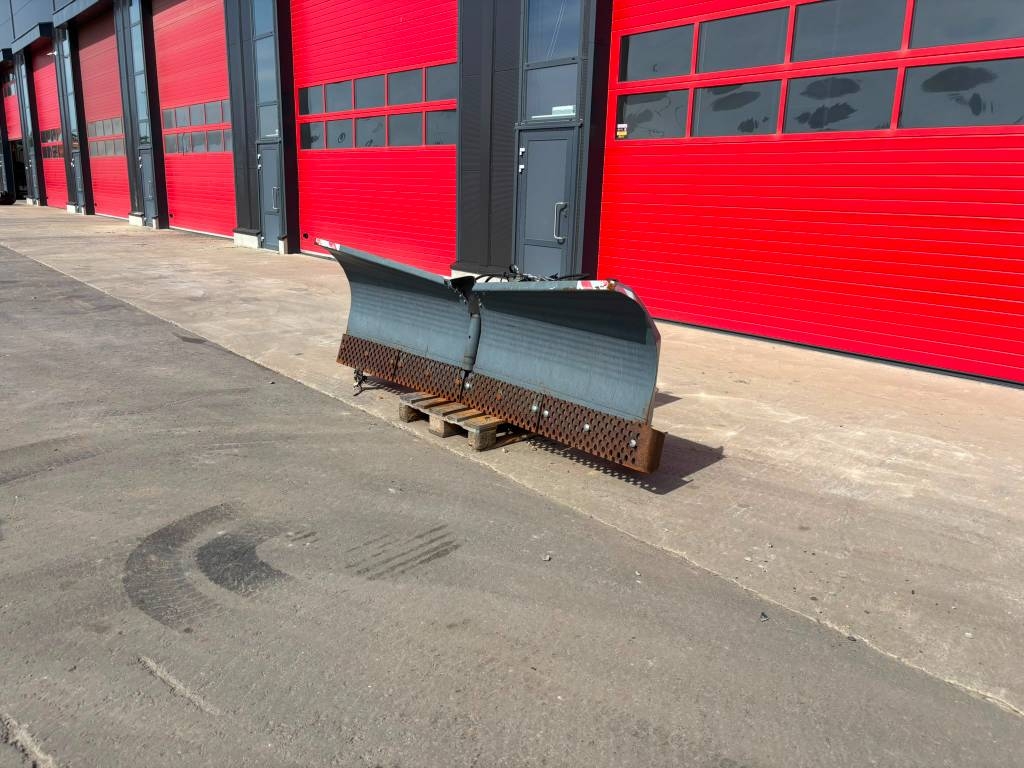 Käytetty Nivelaura 2900mm Kramer