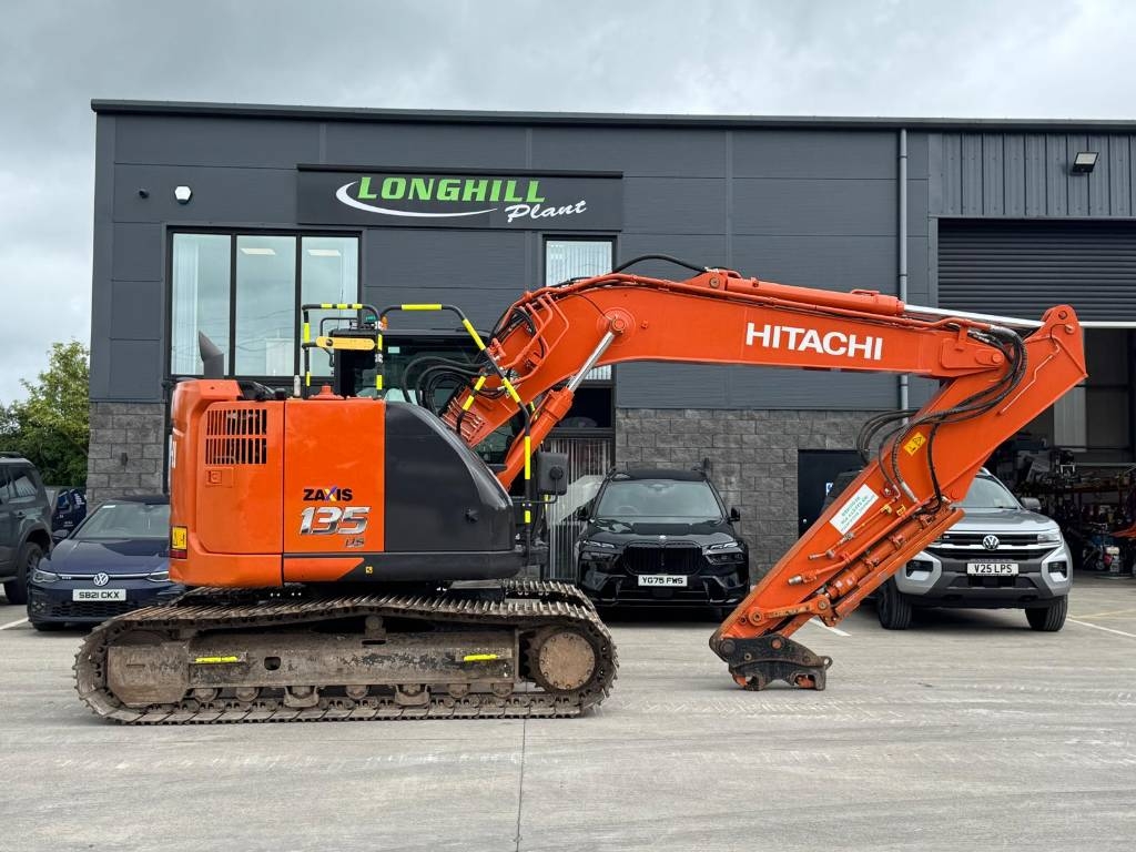 Hitachi ZX 135 US-7
