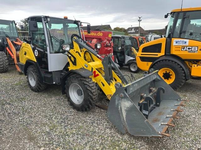 Chargeuse sur pneus Wacker Neuson WL 750 43.000 EUR — occasion 2025, 135 h
