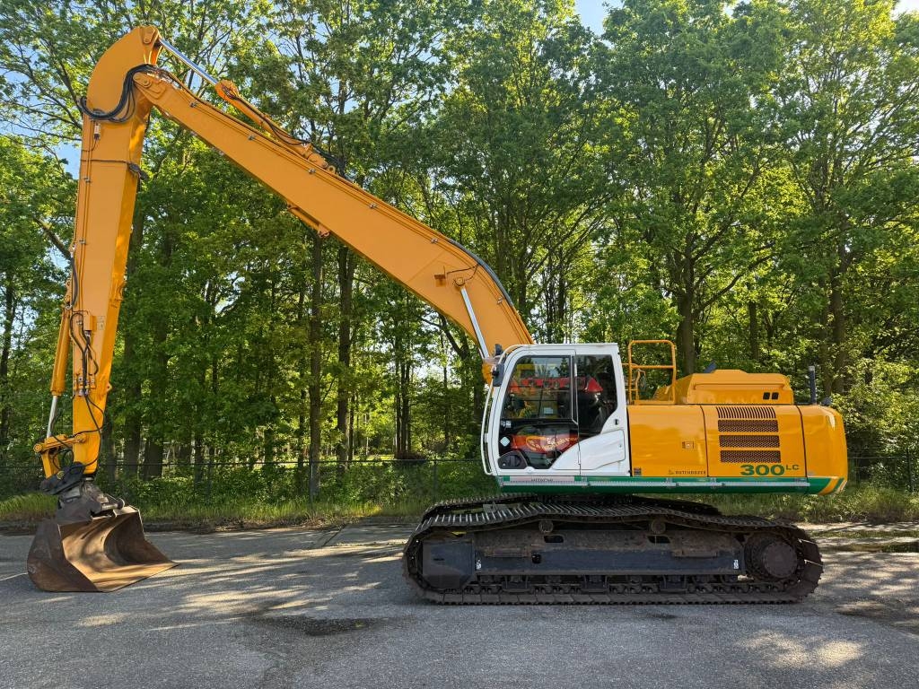 Hitachi ZX 300 LC-6 LONG REACH DUTCH MACHINE