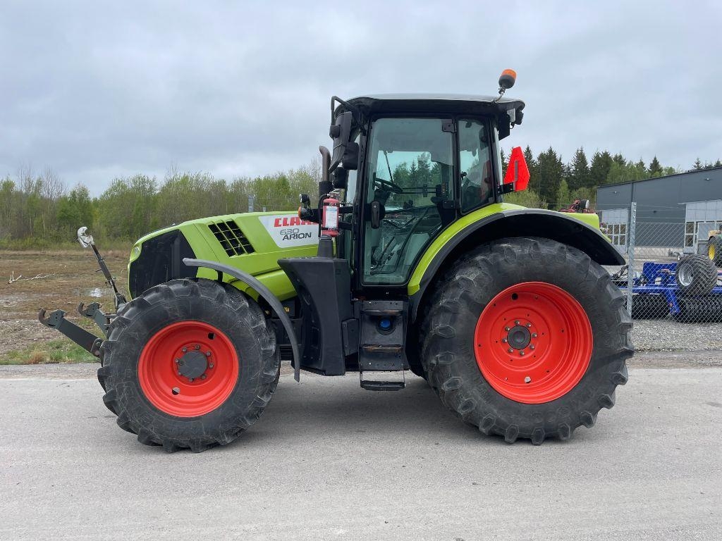 CLAAS Arion 630 Hexashift