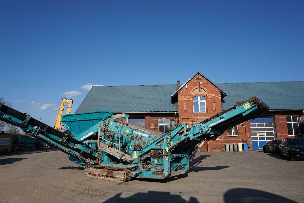 PowerScreen Warrior 800