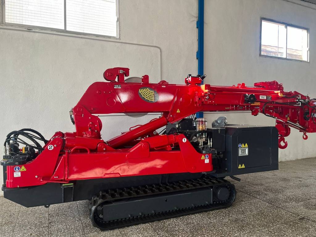 Unic URW 706