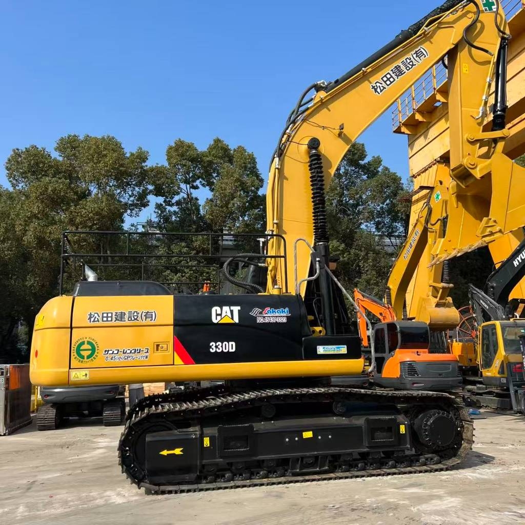 CAT 330 D