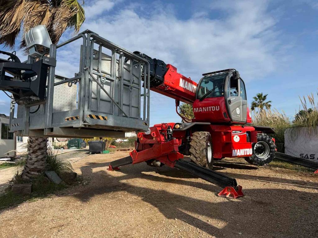 Manitou MRT 2150 Plus Privilege