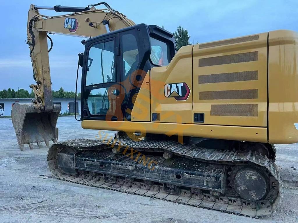 Pelle sur chenilles Caterpillar 323 — occasion 2024