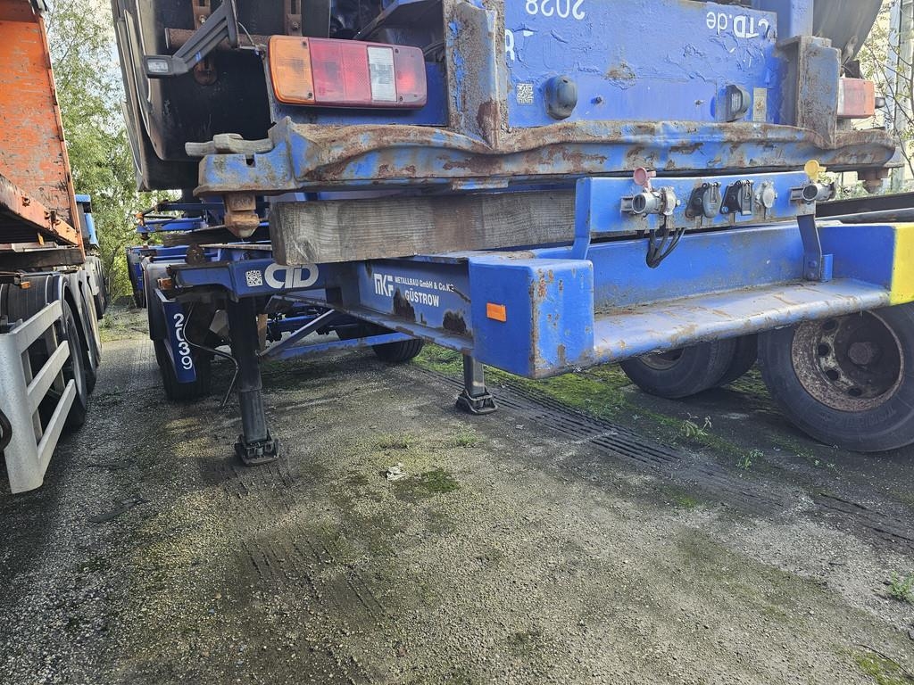 Semi-remorque porte-conteneur MKF Metallbau CS 20 / STEEL SUSPENSION/ BPW DRUM. — occasion 2006