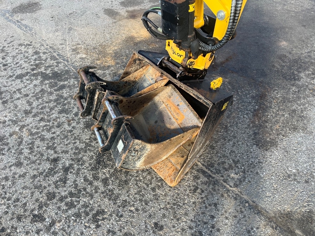 Komatsu PC 24 MR-5 / MYYTY,SOLD kuva 7