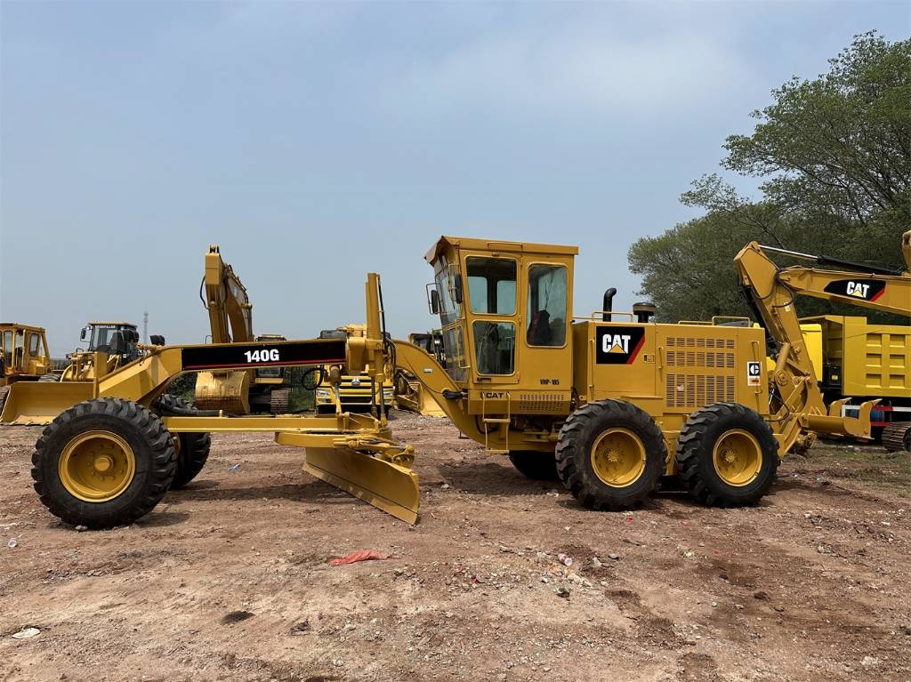 CAT 140G