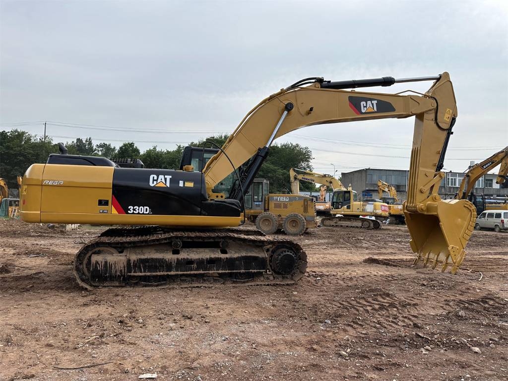CAT 330D2L