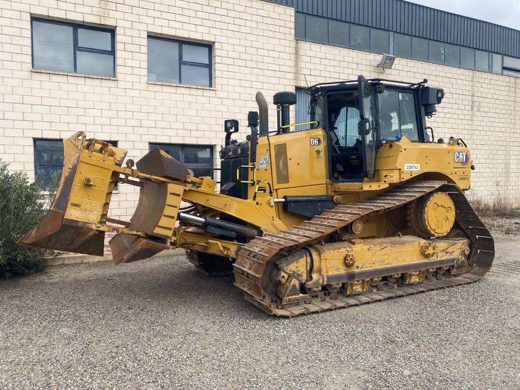CAT D 6