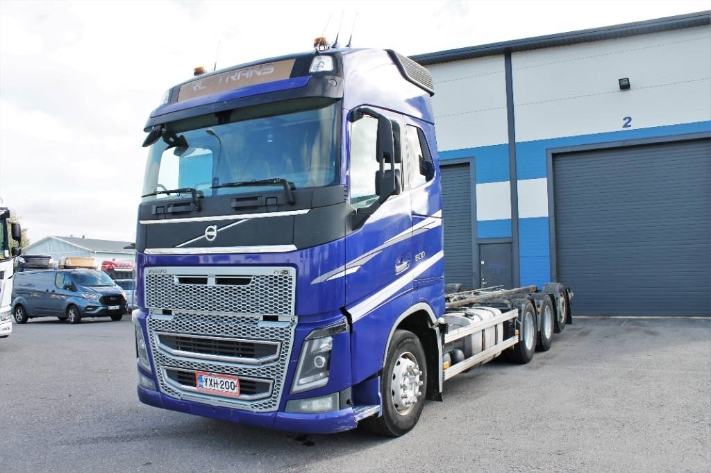 Volvo FH16 600 8x4*4