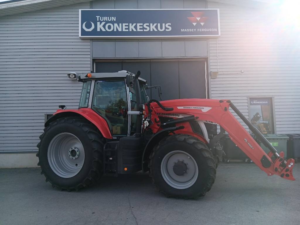 Massey Ferguson MF 7S.210 Dyna-VT Exlusive