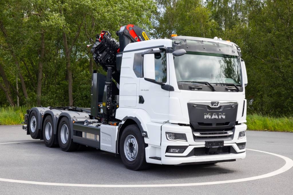 MAN TGS 35.520 8x4-4 BL CH