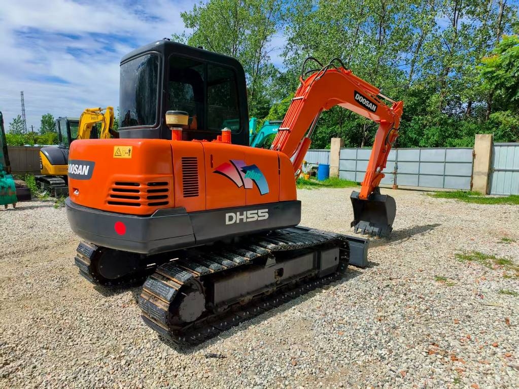 Mini-pelle Doosan DH 55 — occasion 2023, 513 h