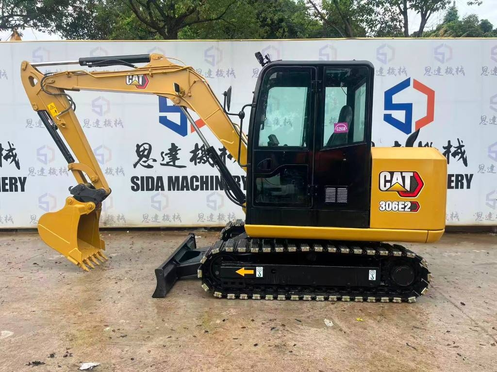CAT 306E2