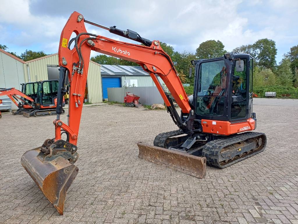 Mini-pelle Kubota KX060-5 — occasion 2021, 3 670 h