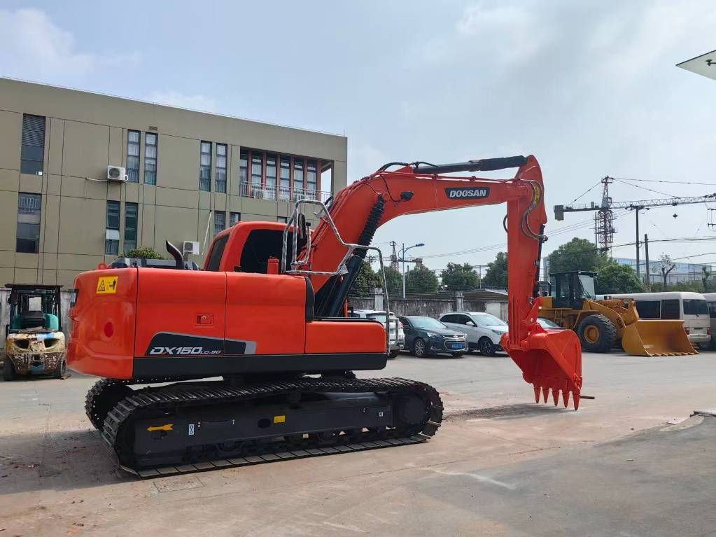 Doosan DX150