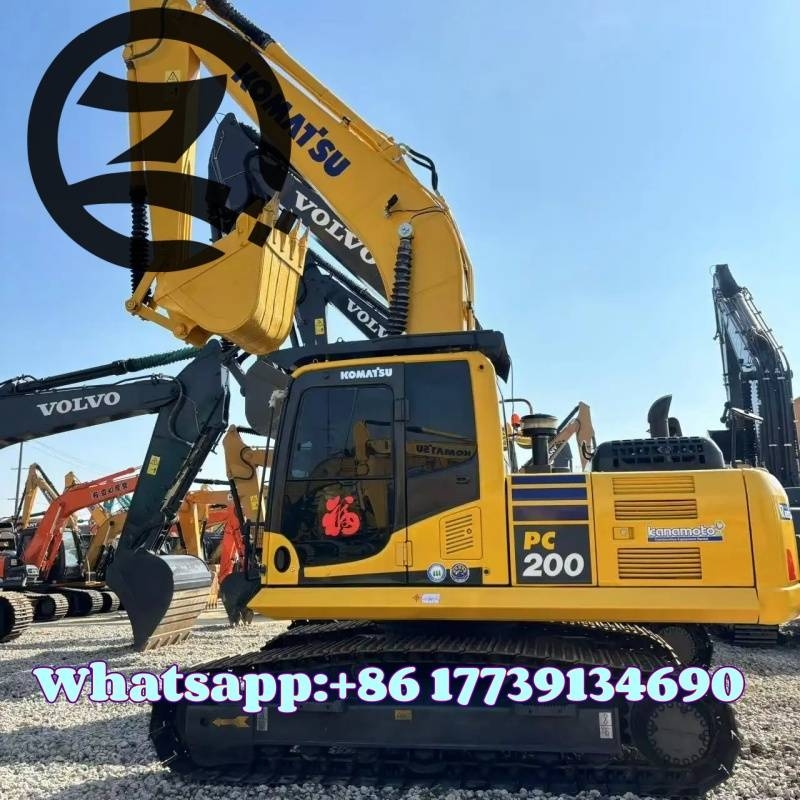 Komatsu PC 200