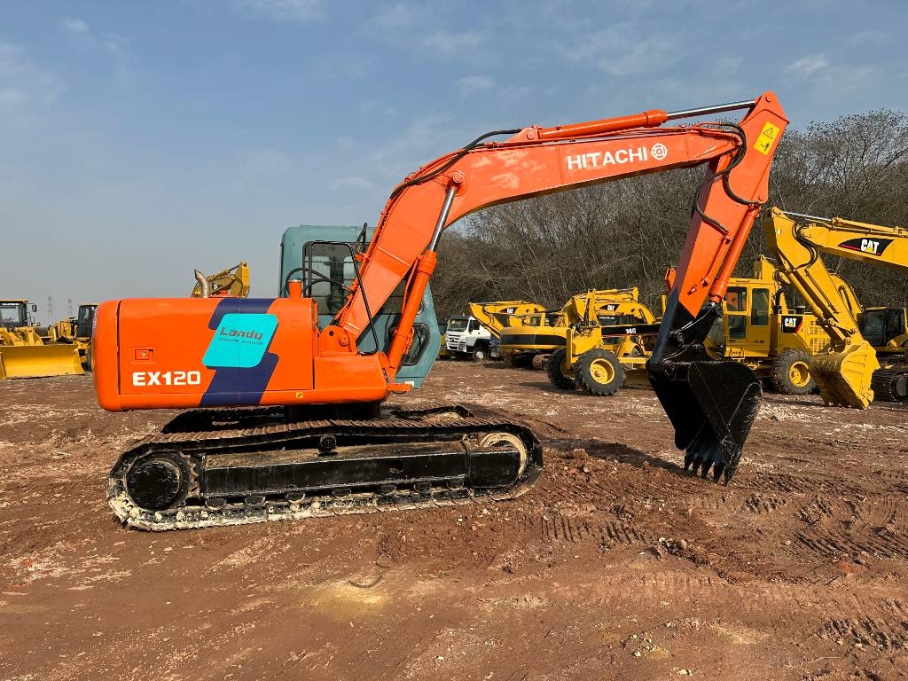 Hitachi EX120